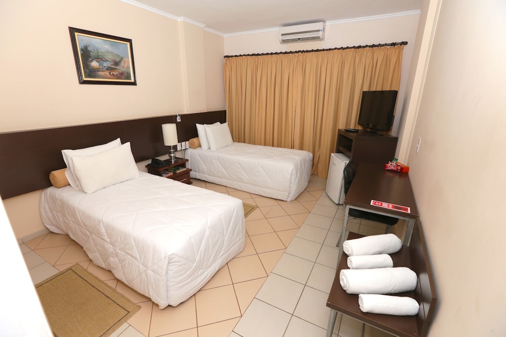 Standard Double or Twin Room photo 1