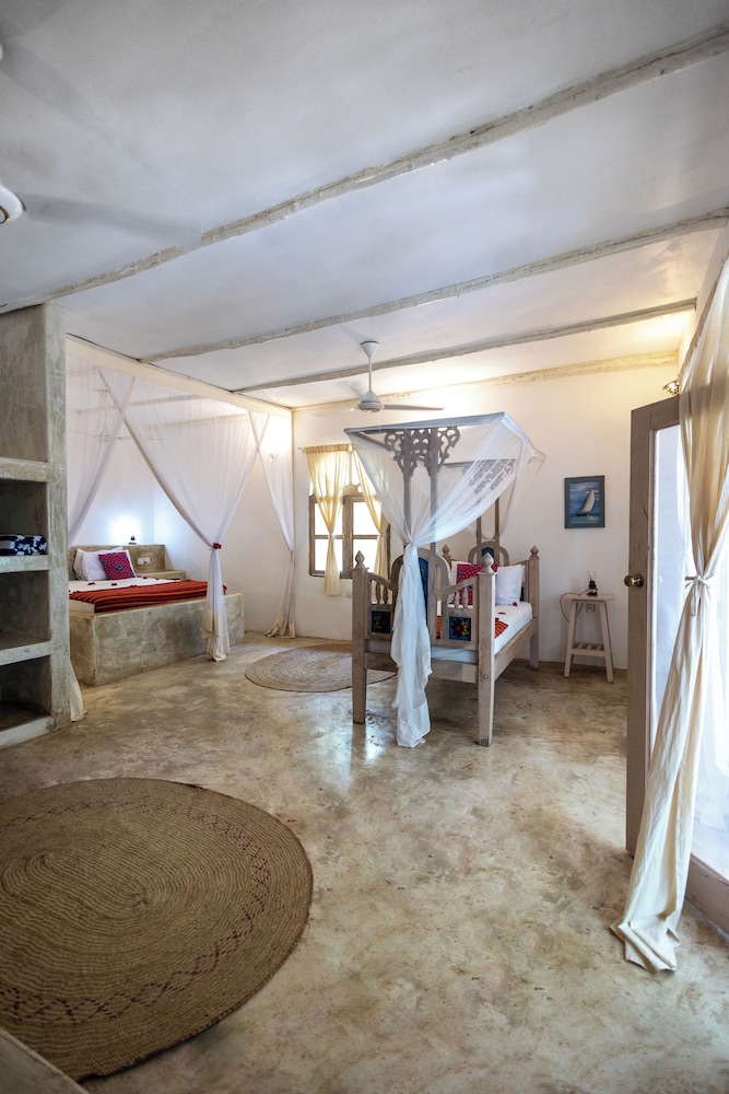 Comfort Quadruple Room, Sea View