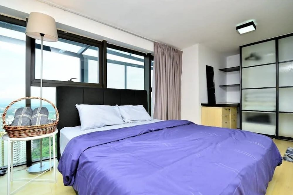 1 Bedroom photo 2
