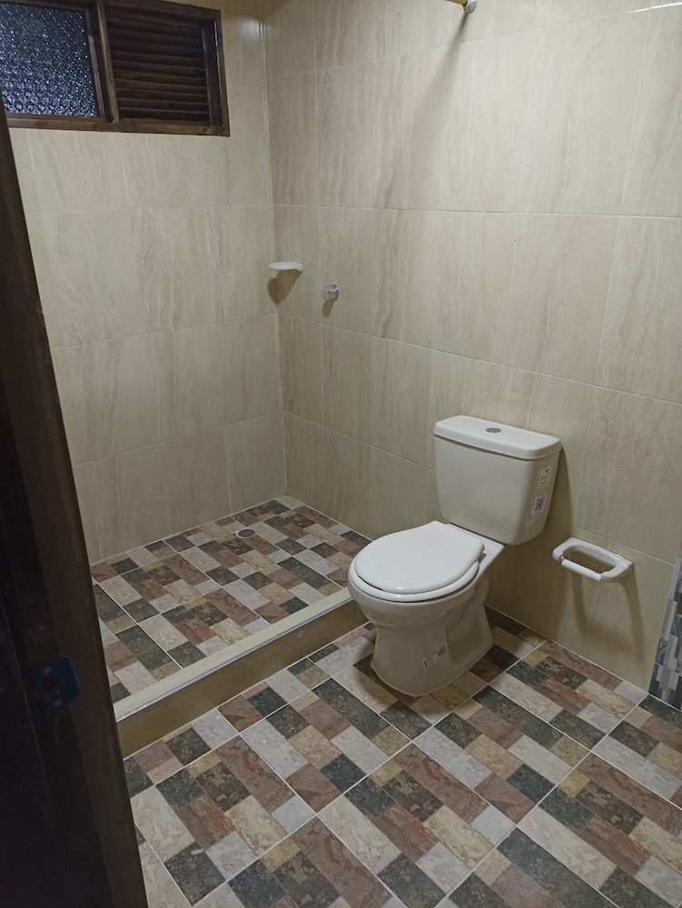 Basic Double Room photo 3