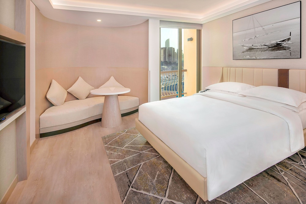 Classic Room, 1 King Bed, Resort View photo 3