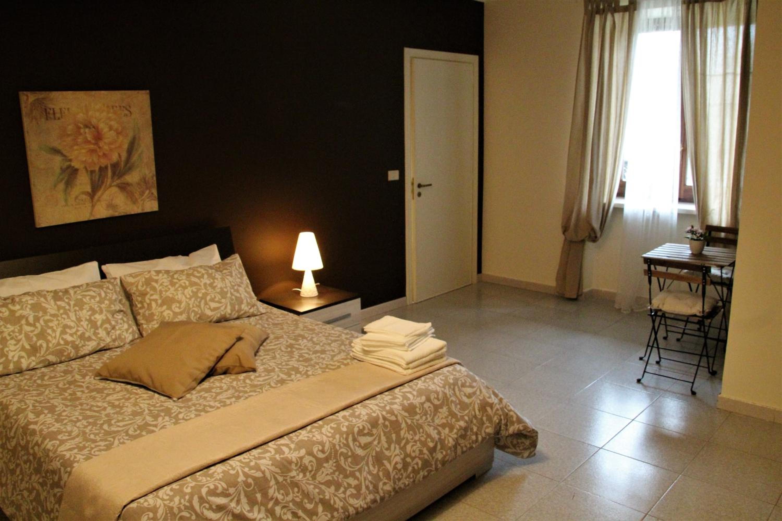Deluxe Room - Photo 1