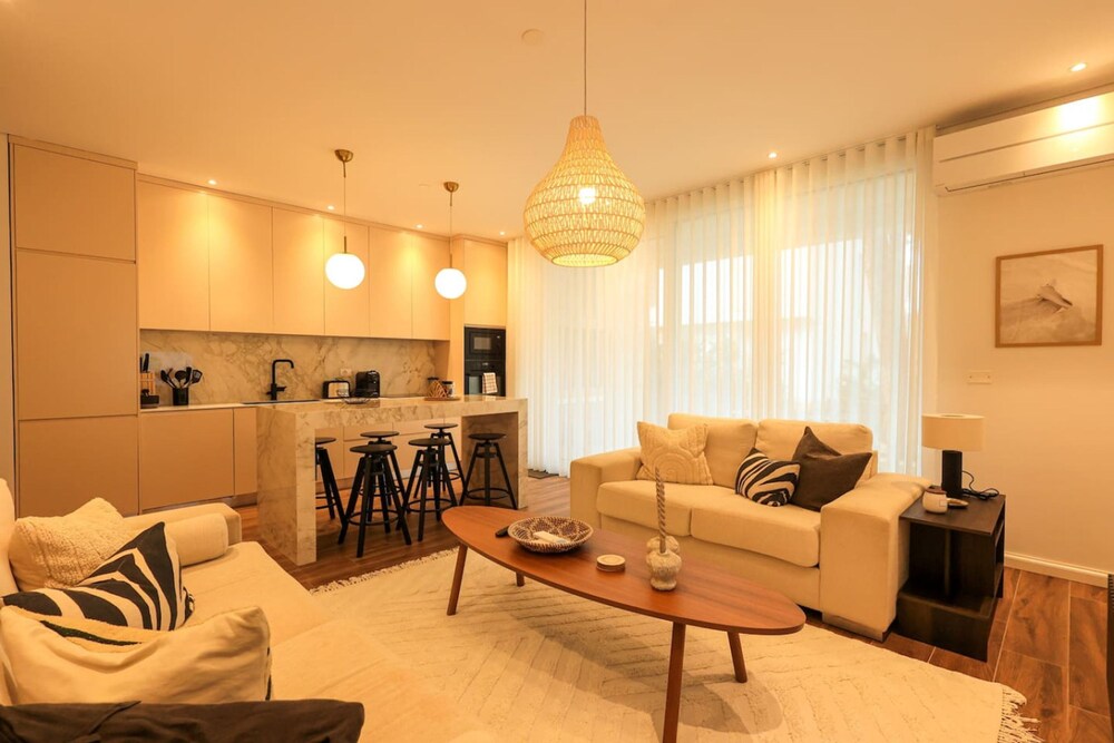 Apartment photo 2