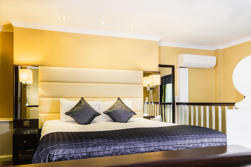 Deluxe Quadruple Room photo 2