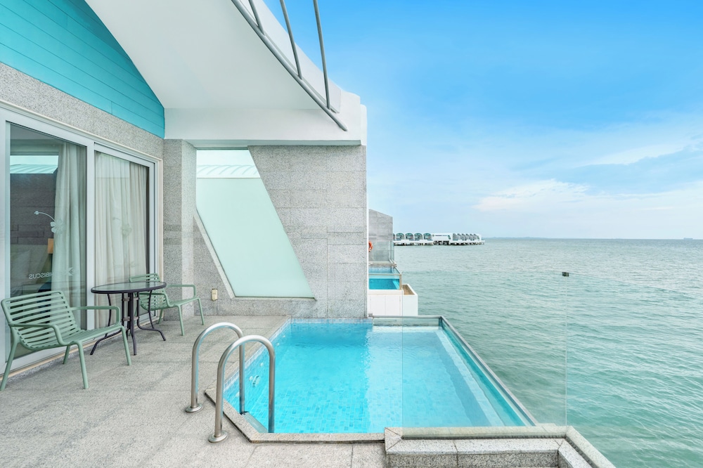 Panorama Pool Villa - Sea View photo 3