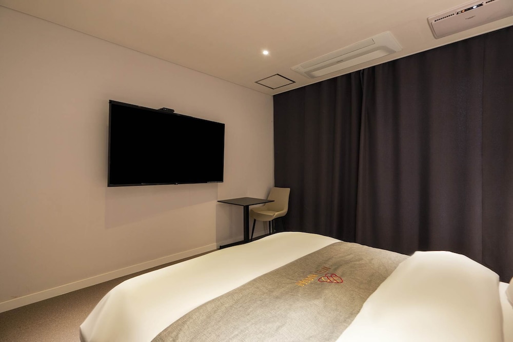 Standard Room photo 3