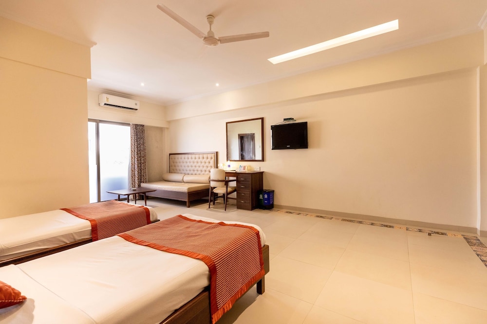 Executive Double or Twin Room - Photo 4