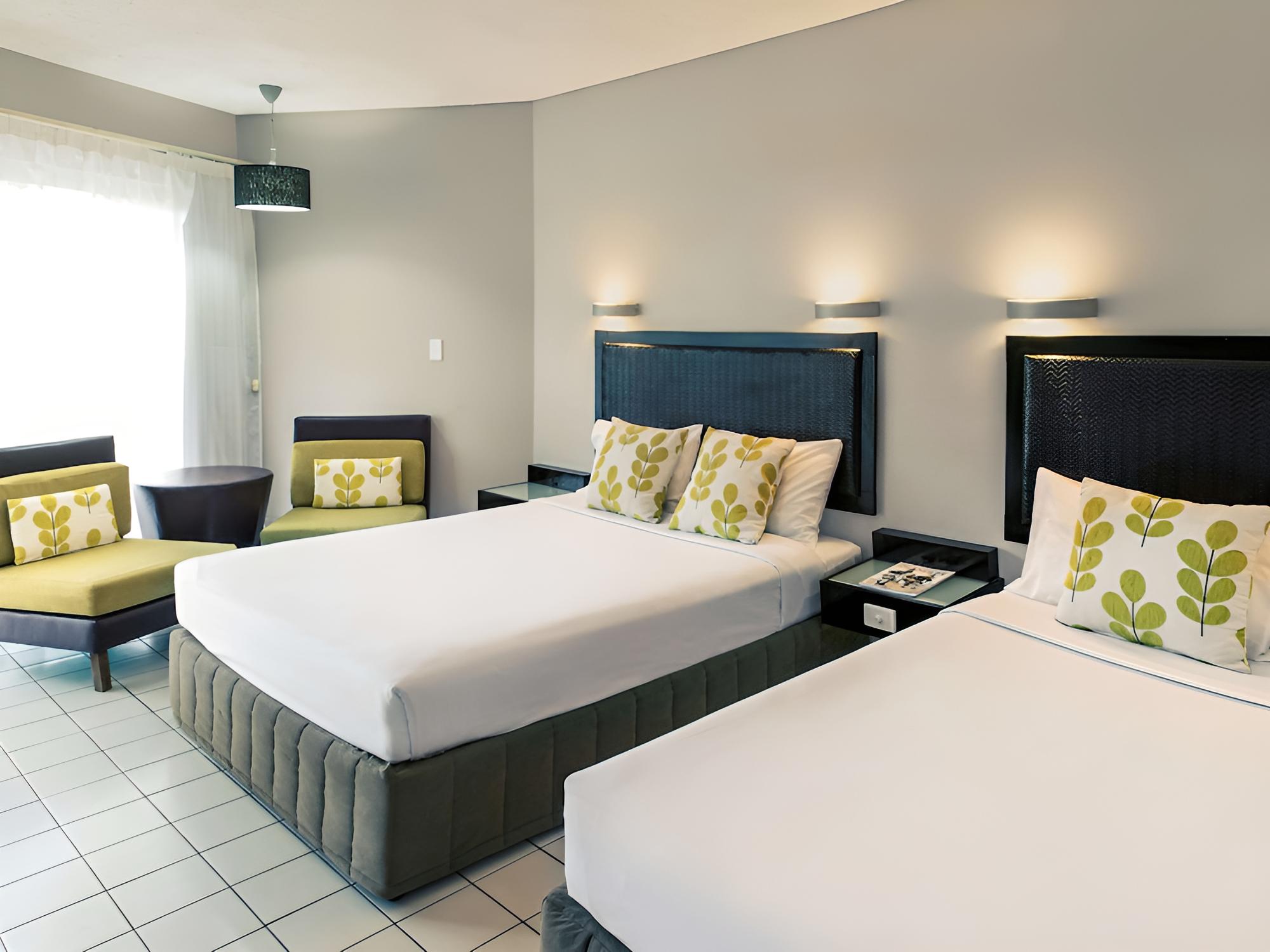Deluxe Room, 2 Queen Beds photo 3