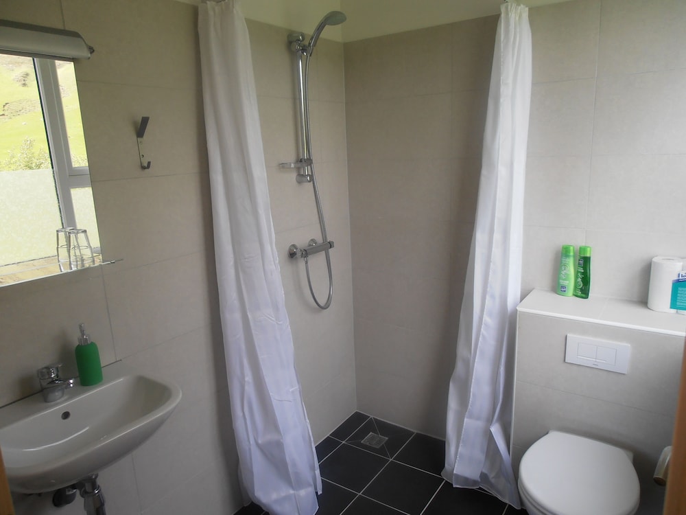 Triple Room, Private Bathroom photo 3