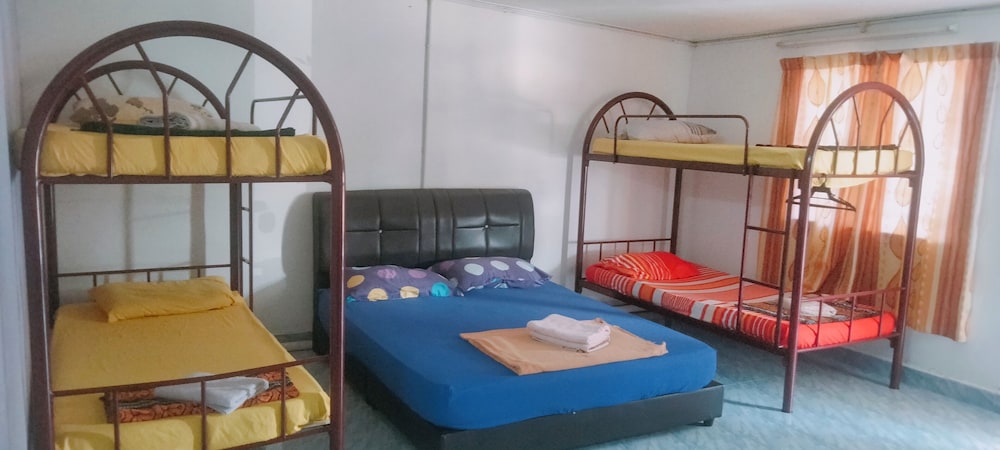 Standard Quadruple Room photo 1