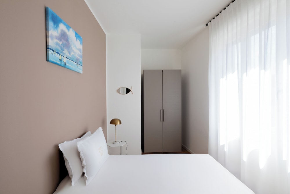Family Aparthotel Annex - Pozzo del Mare - Photo 2