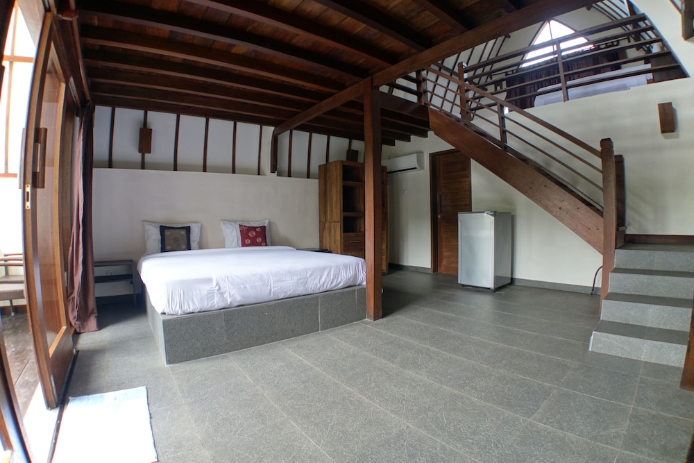 Family Pool Bungalow photo 3