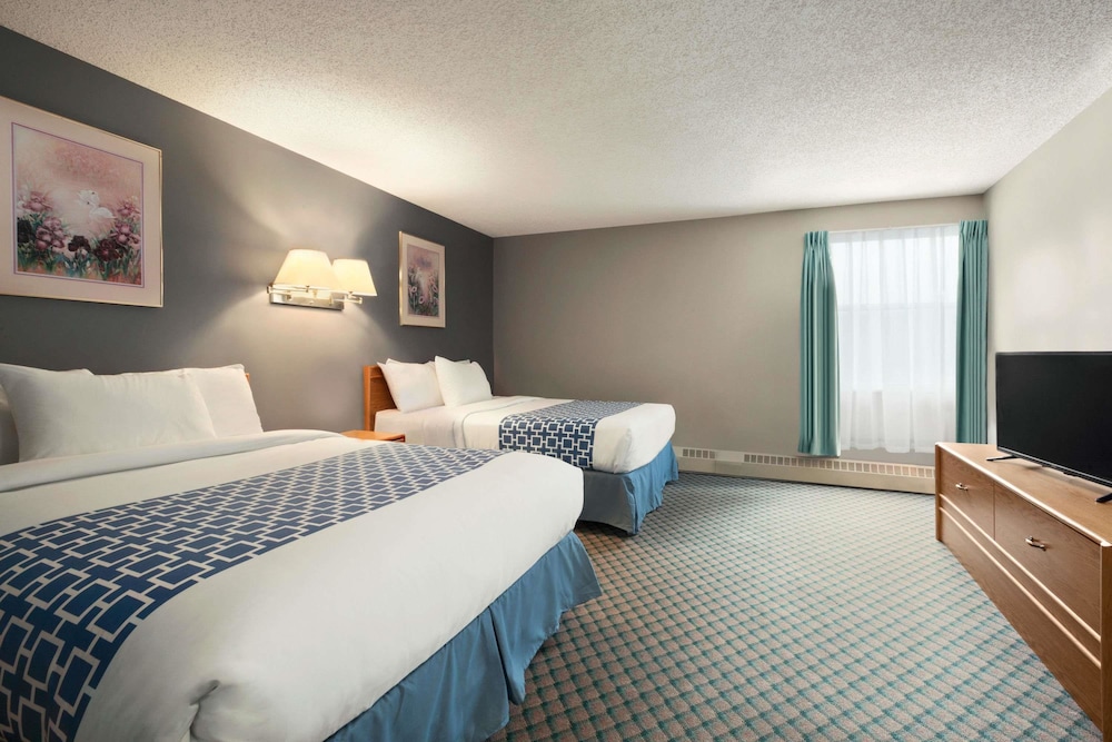 Room, 2 Queen Beds, Non Smoking (Outside Door) photo 3