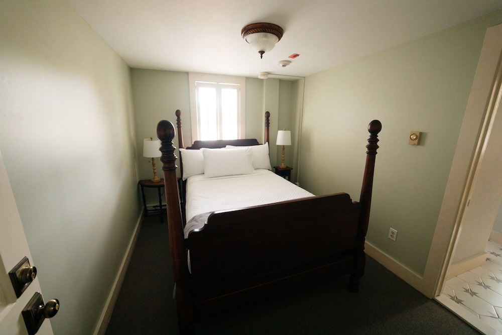 Classic Room, 2 Bedrooms photo 2