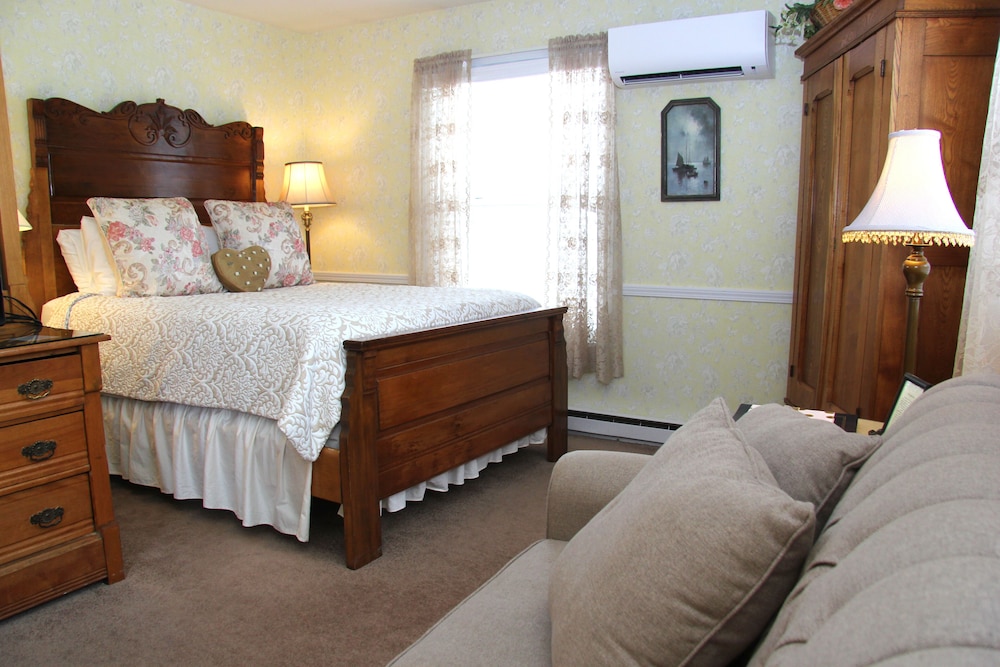 Room photo 2