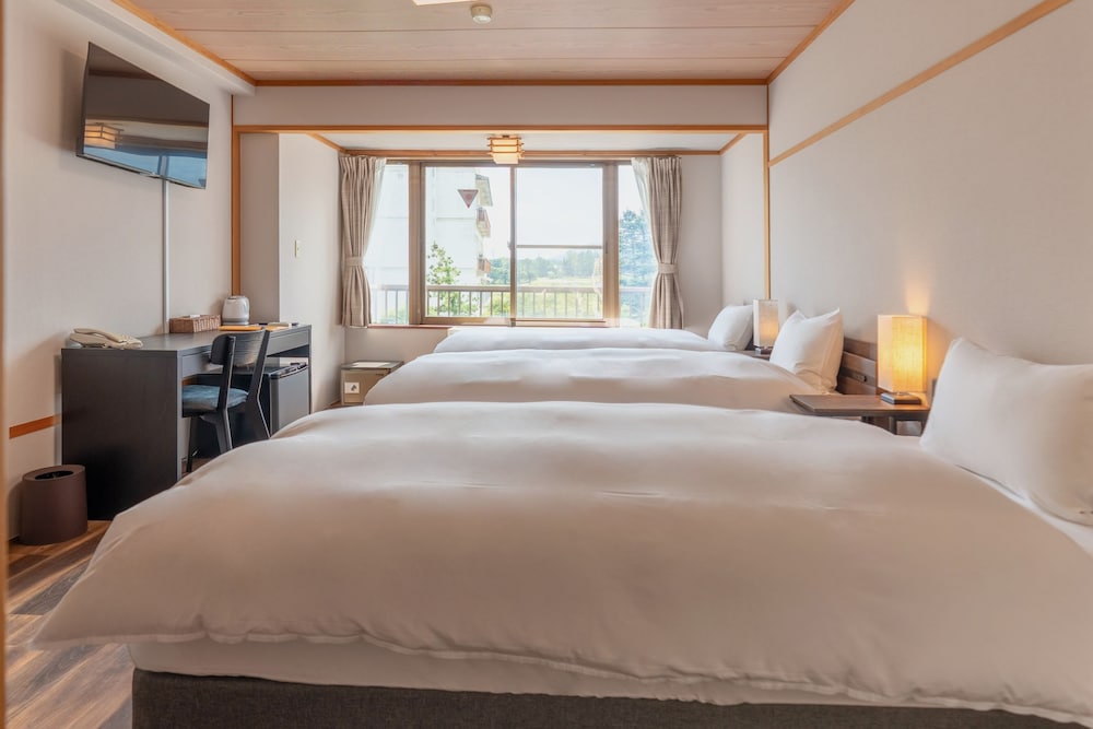 Standard Triple Room - Photo 1