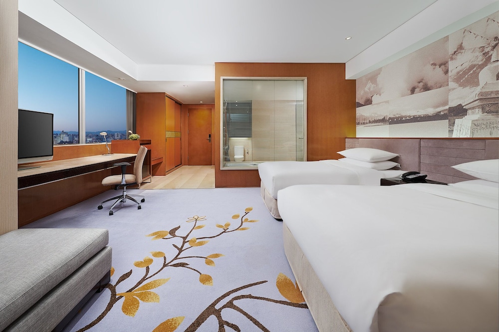 Standard Room (Upgraded) - Photo 2