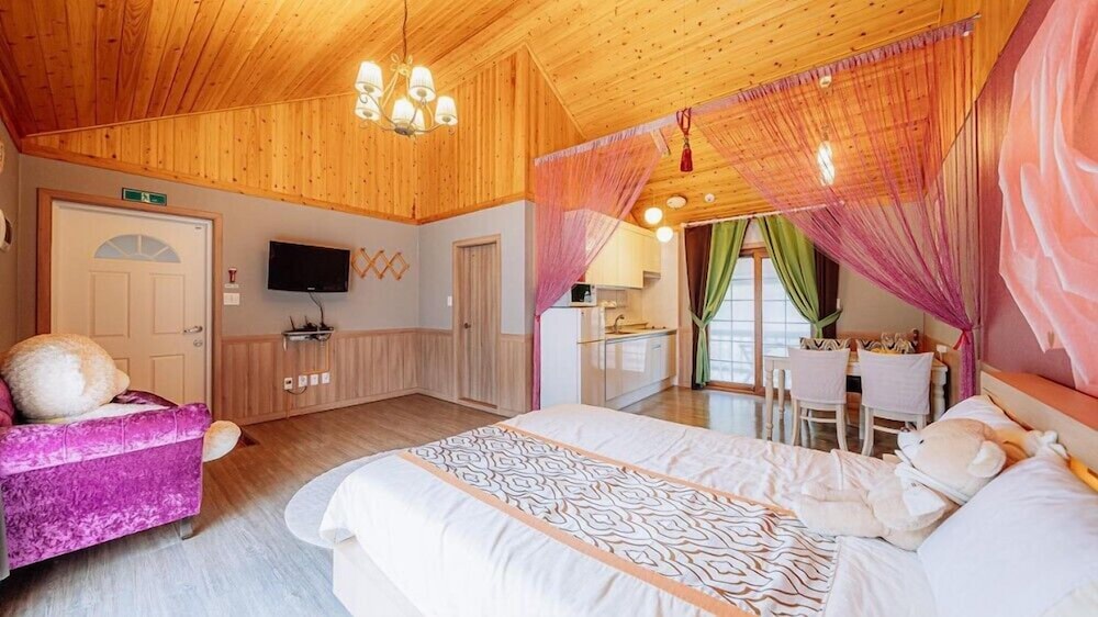 Room (Rose (2nd floor)) - Photo 4