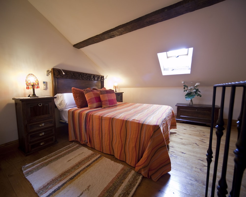 Superior Suite, City View photo 2