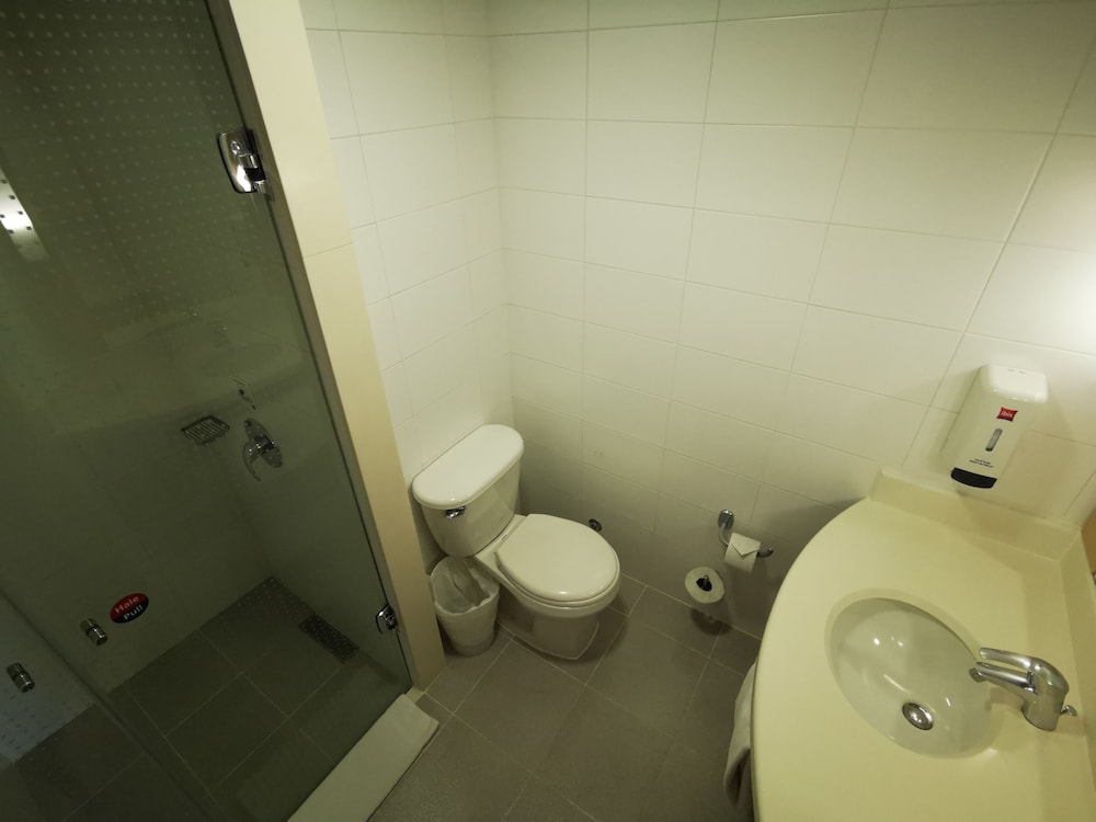 Room, Multiple Beds - Photo 4