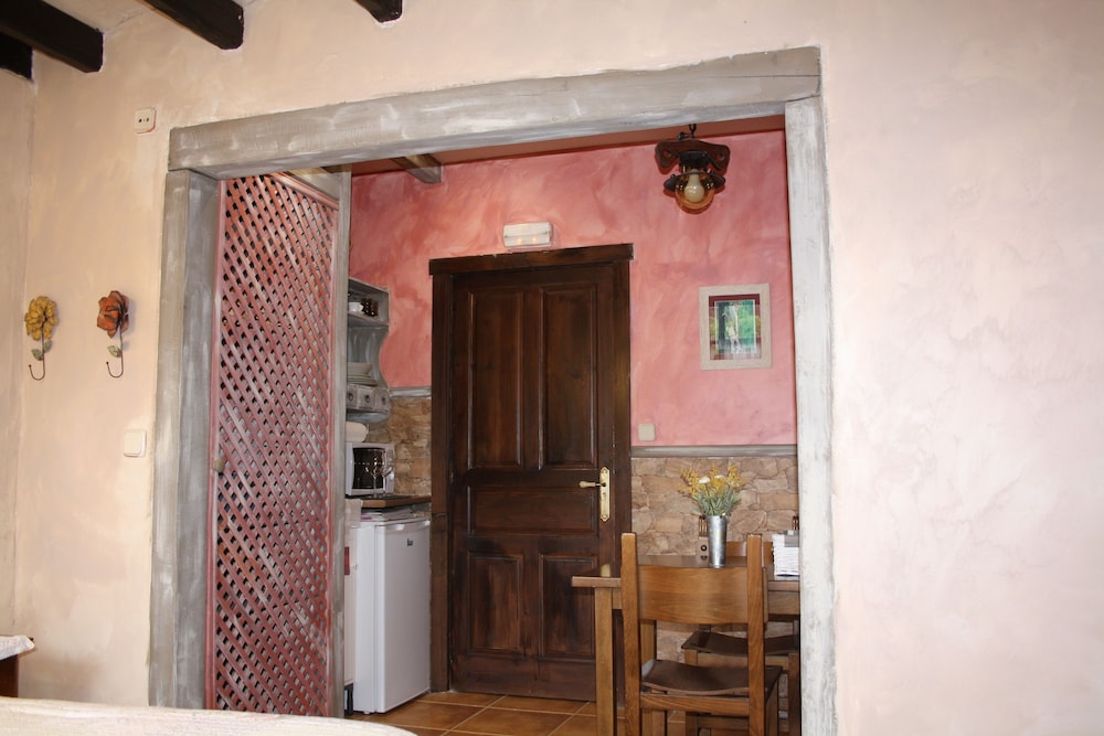 Superior Double Room, 1 Double Bed, Refrigerator & Microwave, Vineyard View