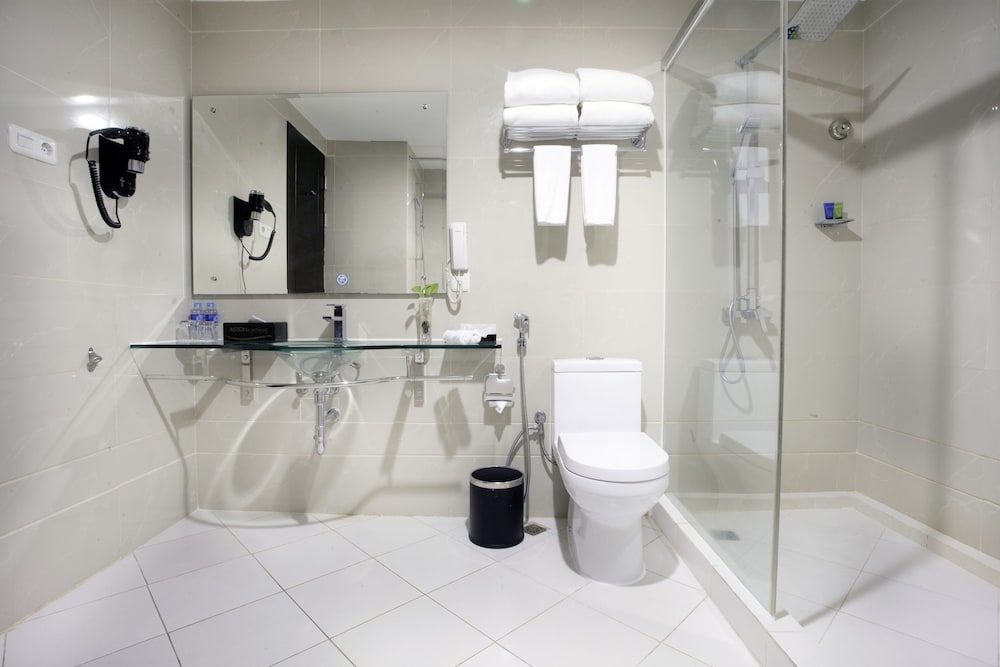 ASTON Suite - Photo 4