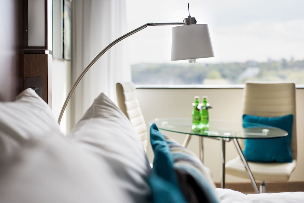 Room, 1 King Bed (View)