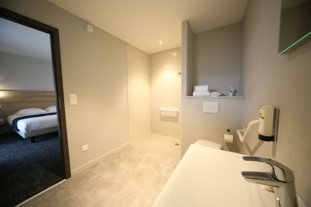 Standard Room - Photo 4