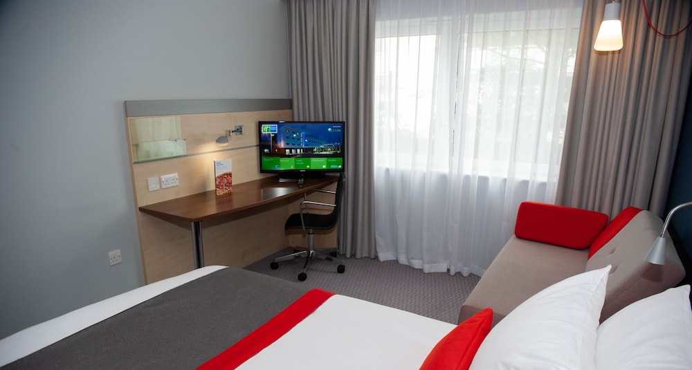 Standard Room, 1 Double Bed With Sofa Bed - Photo 3