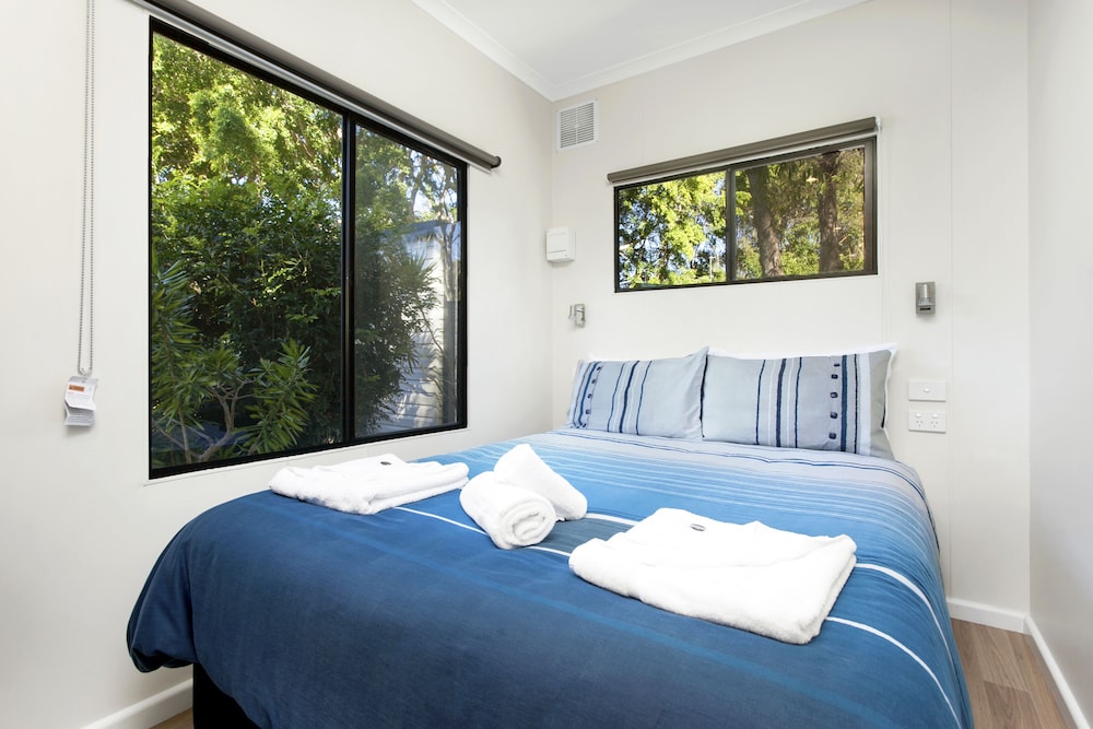 Beach Bungalow (Not Pet Friendly) – Sleeps 2