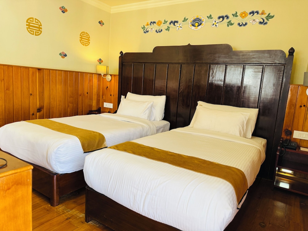 Deluxe Double or Twin Room, Balcony, Mountain View photo 3