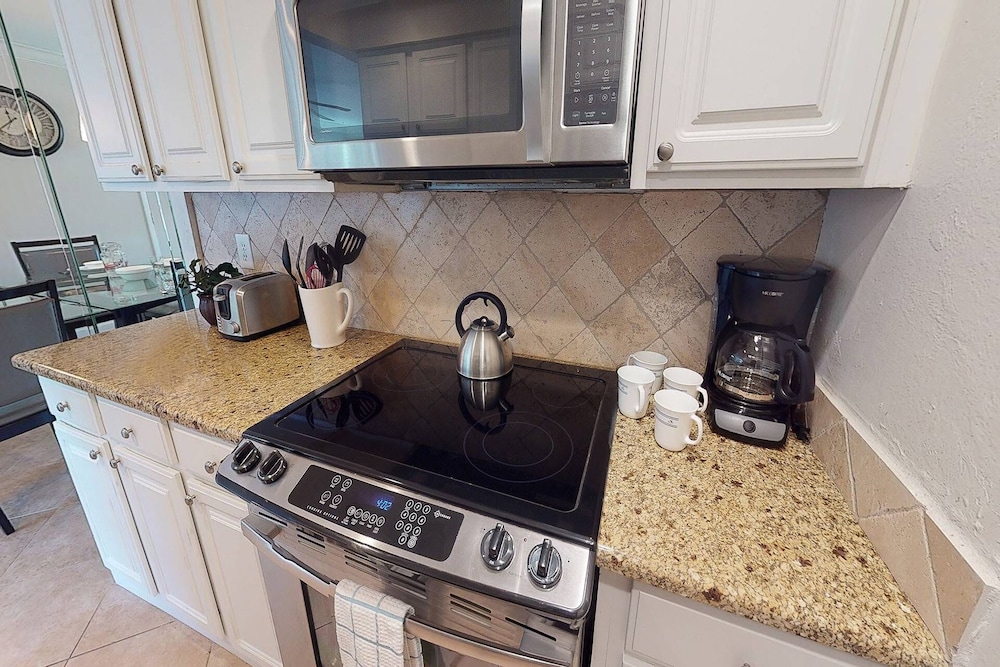 Condo (White Sands & Seashells, 1 BR 2nd Fl.) photo 2