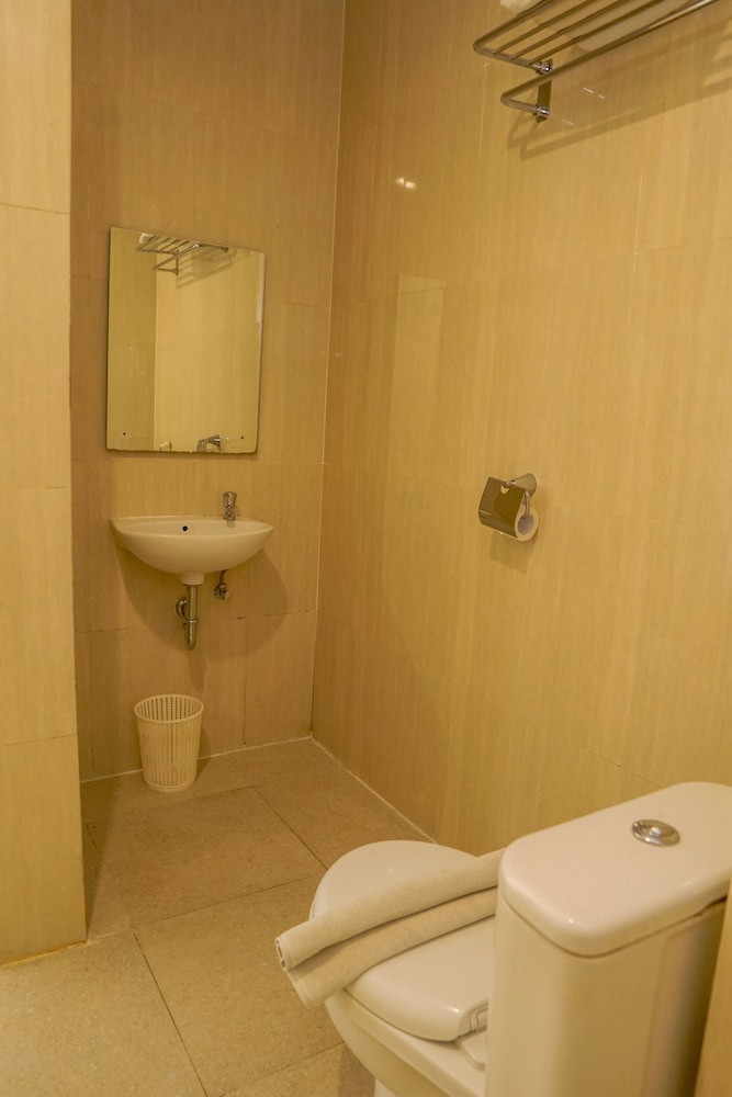 Deluxe Twin Room - Photo 5