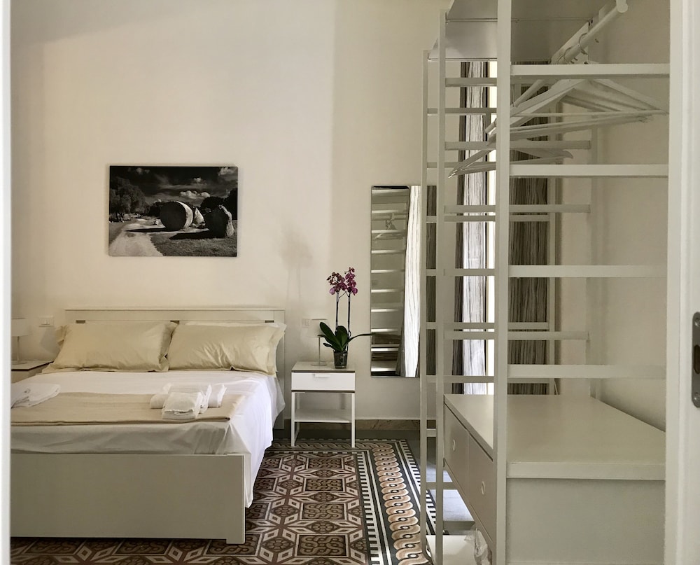 Comfort Triple Room, City View (A)