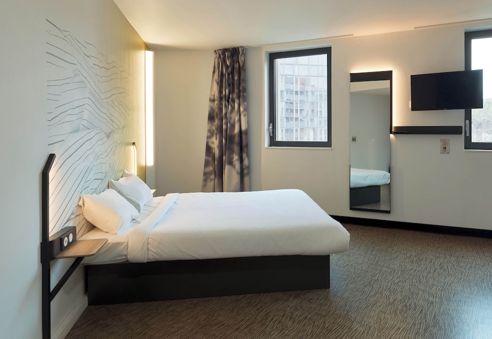 Double Room, Mobility Accessible, Non Smoking - Photo 1