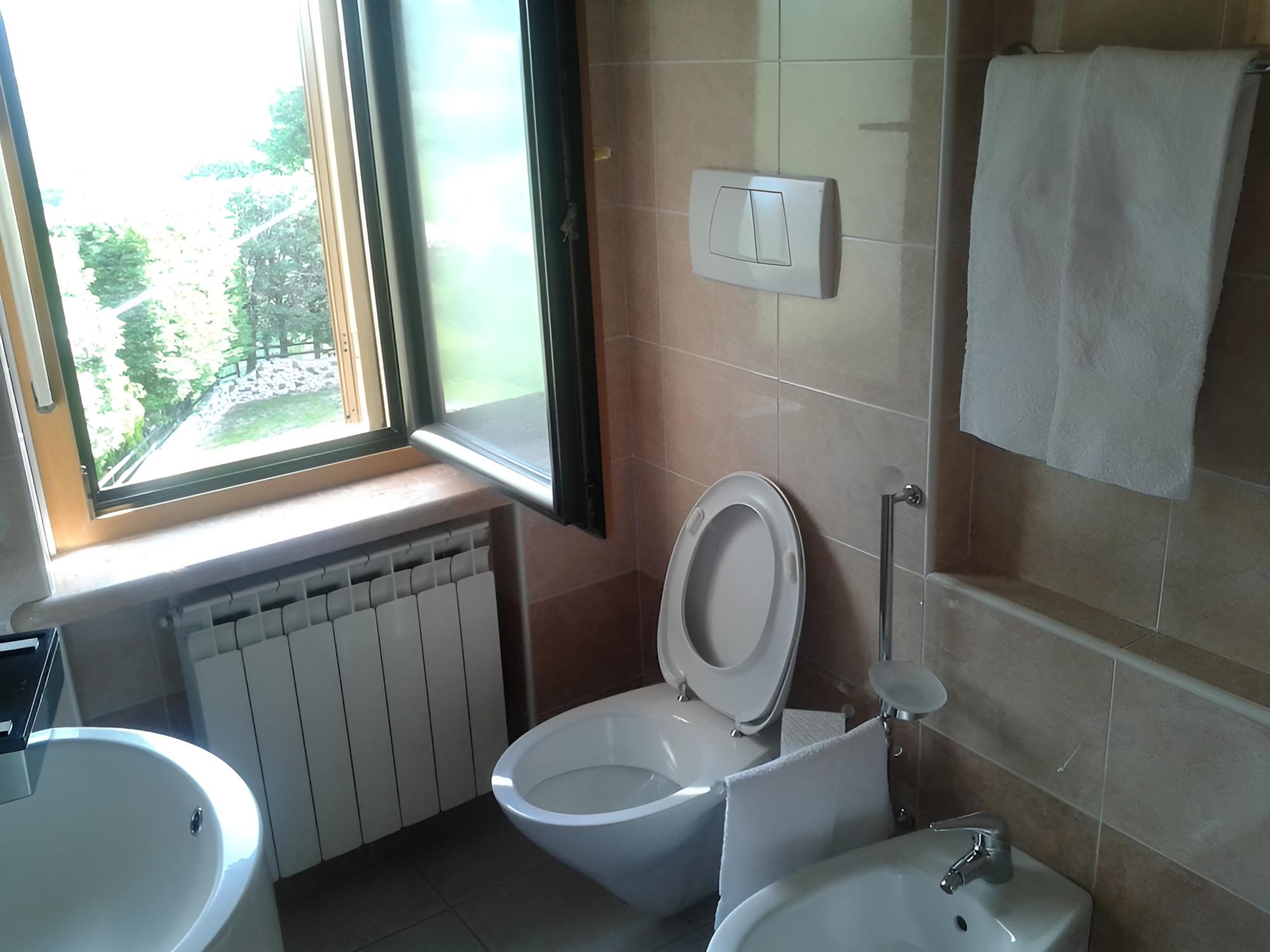 Classic Double or Twin Room photo 3