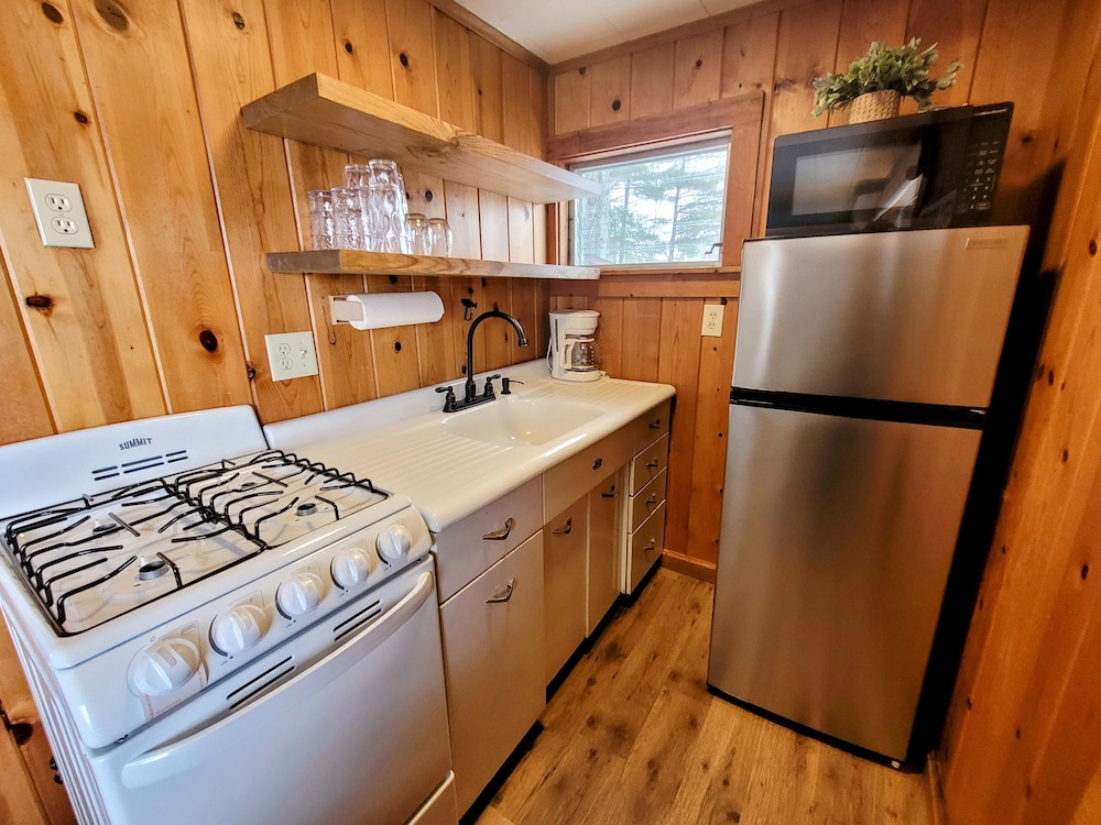 Cabin photo 2