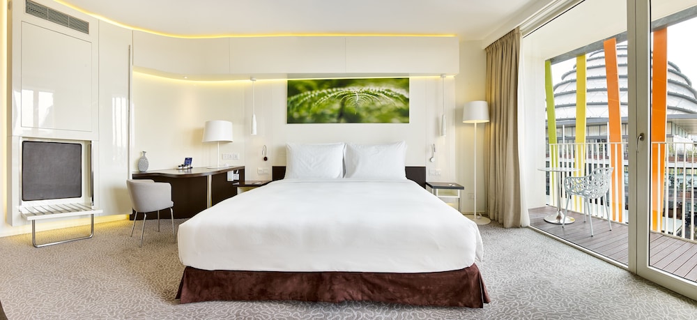 Royal Suite, Terrace (Lounge Access) photo 2