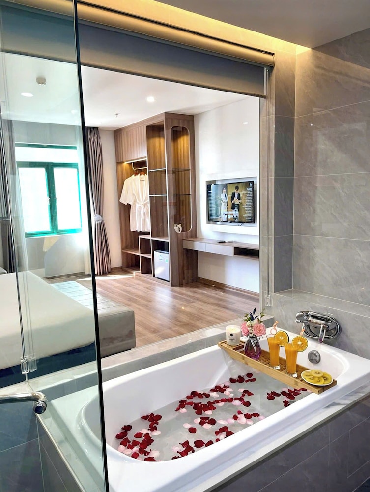 Luxury Double Room, Balcony photo 3