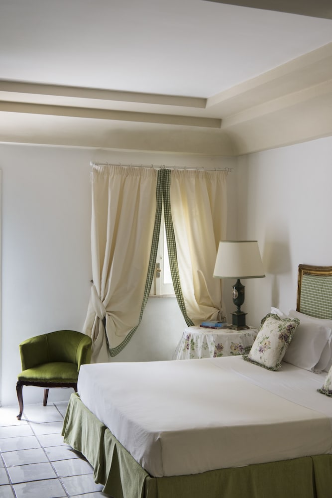 Superior Double or Twin Room - Photo 3