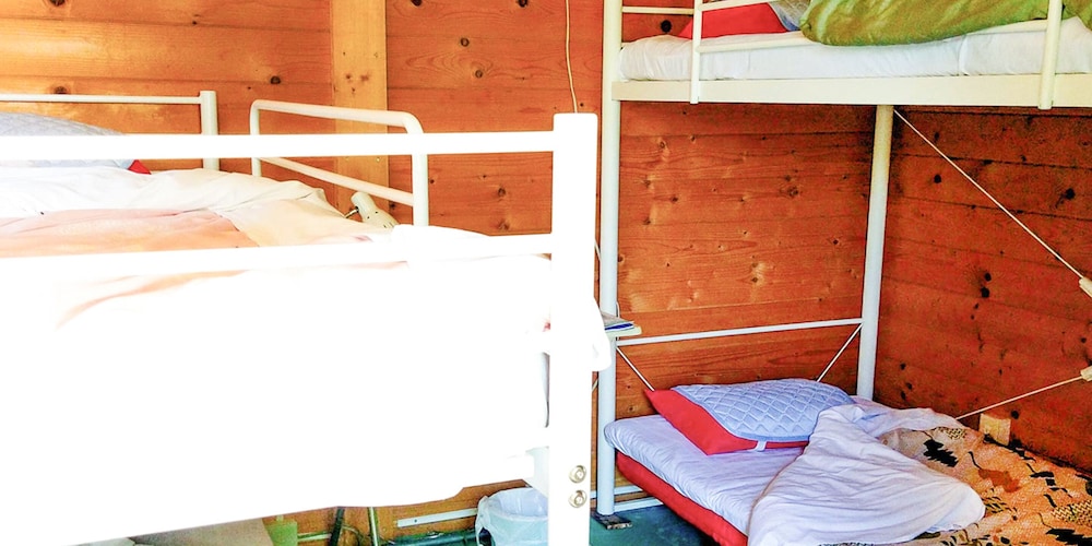 Family Cottage - Photo 1