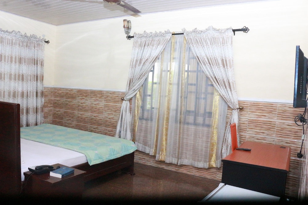 Standard Room photo 1