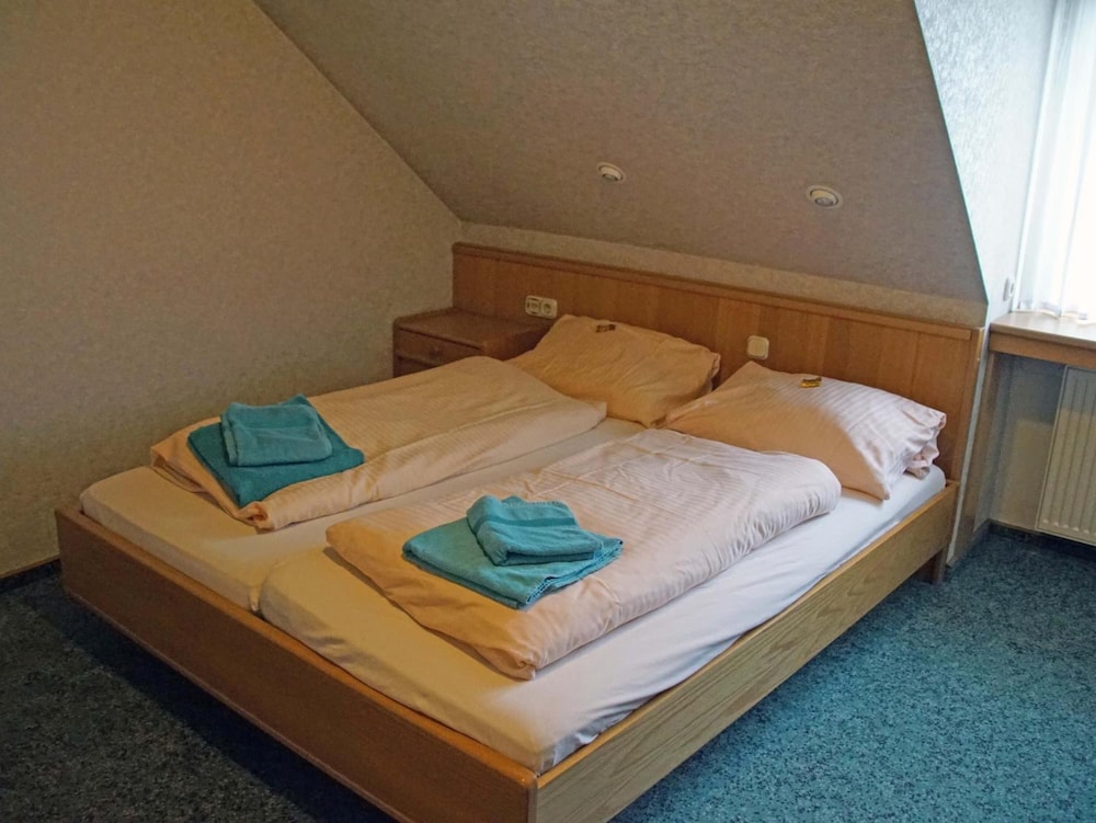 Double Room - Photo 11