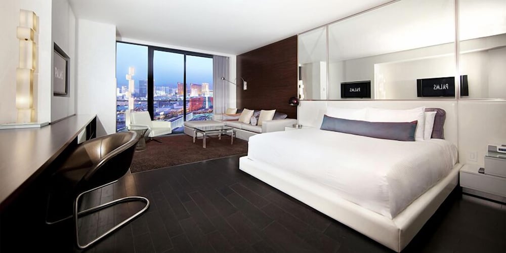 Studio-Suite - Photo 1