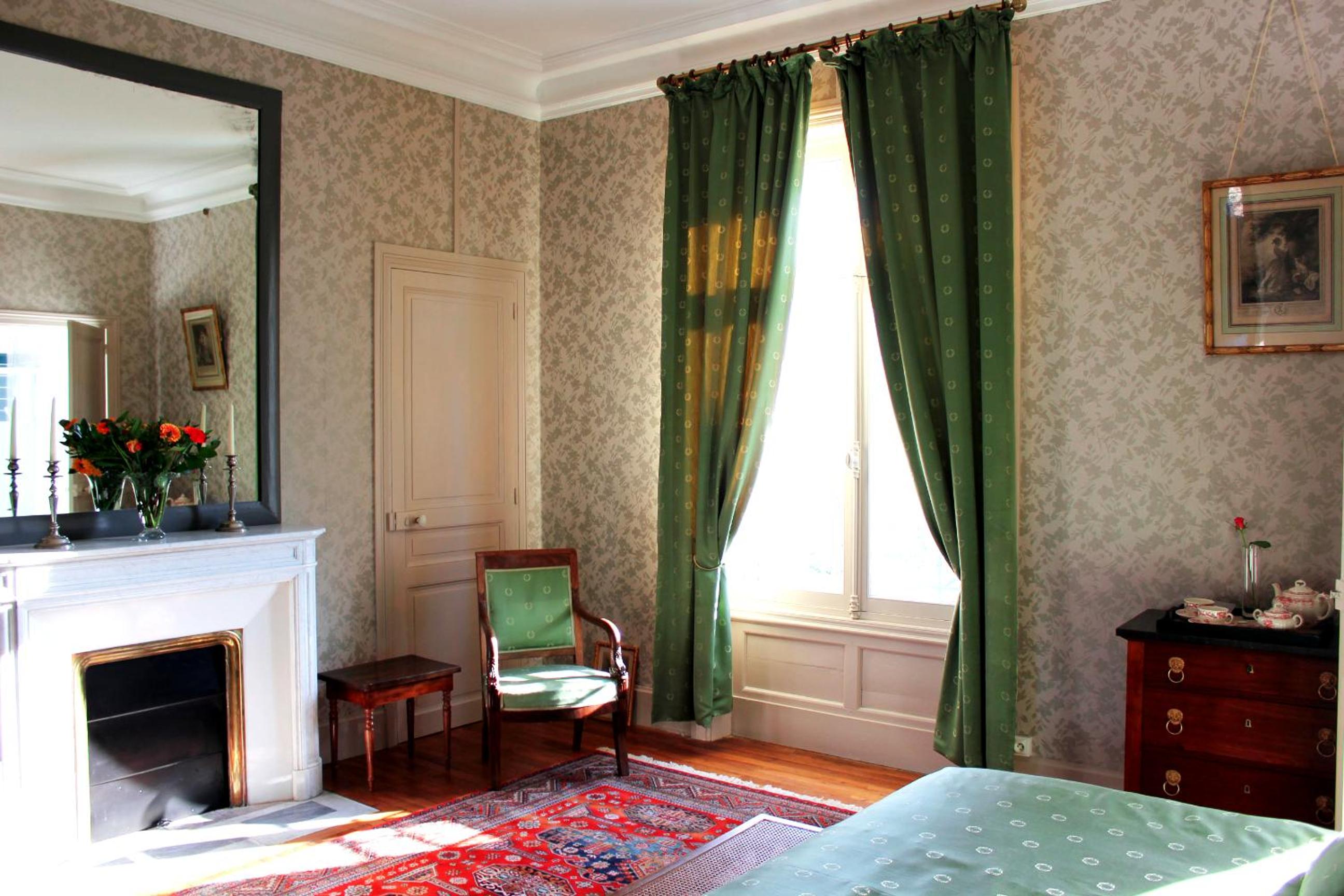 Queen Room with Garden View photo 1