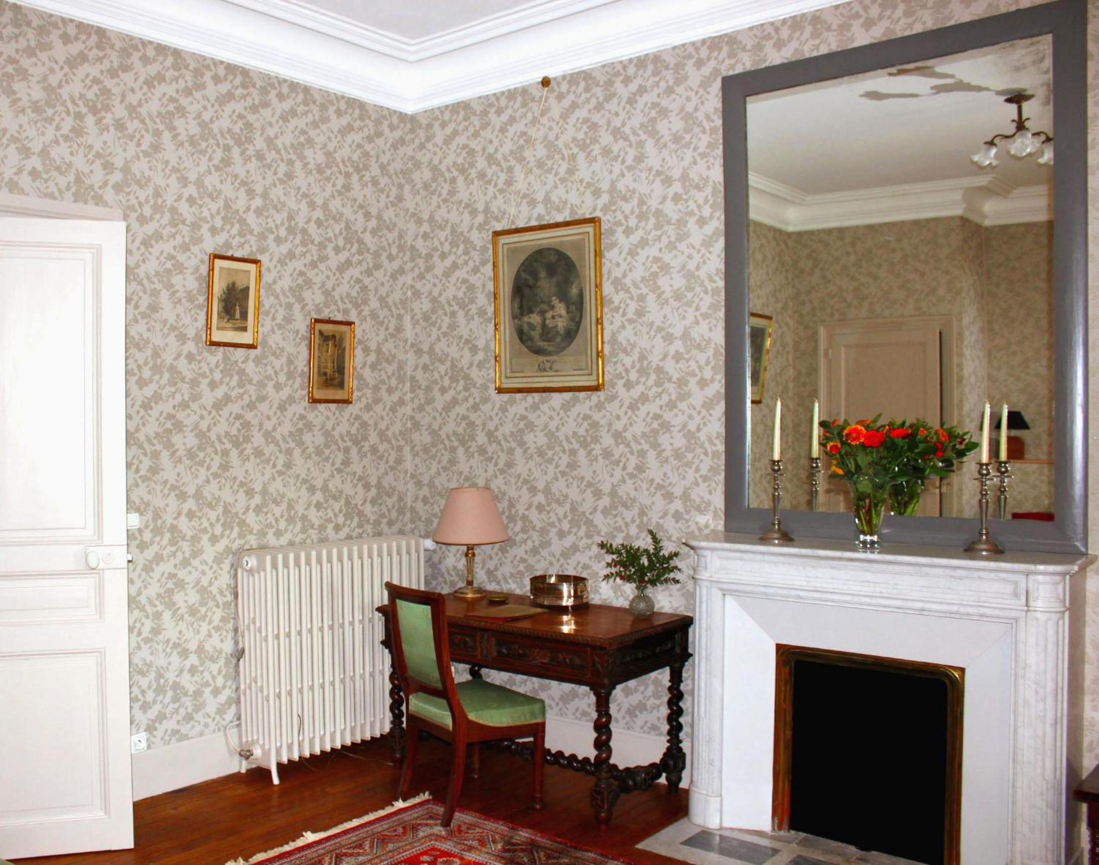 Queen Room with Garden View photo 3
