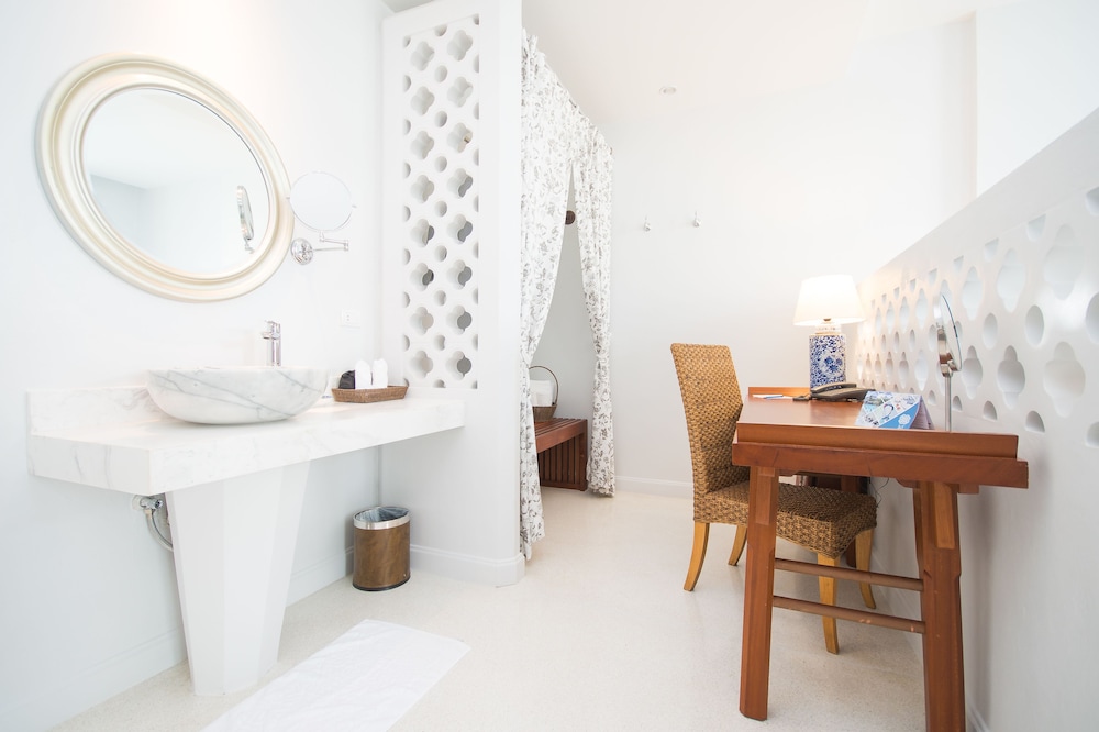 Junior Suite, Terrace photo 3