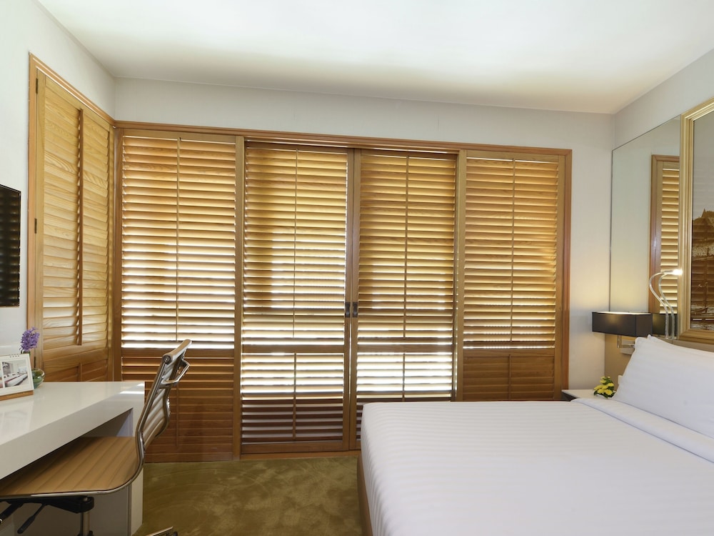 2 Bedroom Suite and 2 Extra Beds
