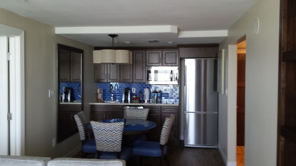 Suite, 2 Bedrooms (Palm Tower Upper Floor | Gulf View)