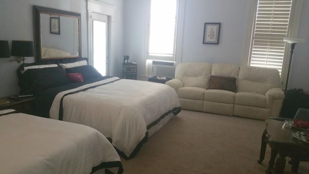 Room 5 photo 3